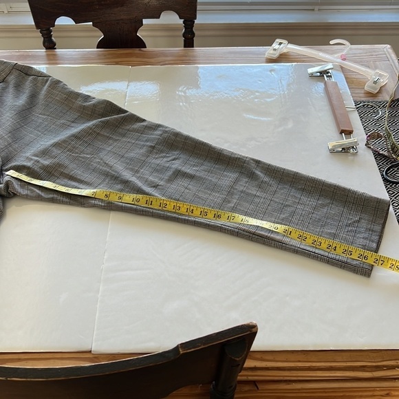 H&m Black and White Checked Trouser Pants - Picture 5 of 7